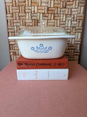 CorningWare Blue Cornflower P‑34‑B 4 Quart Vintage Dutch Oven with Lid